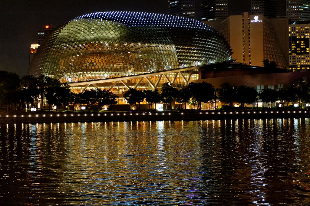 Singpore - Theatre at night